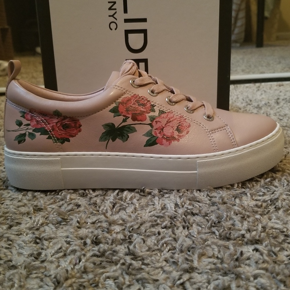 Fashion Statement Rose Decor Shoes